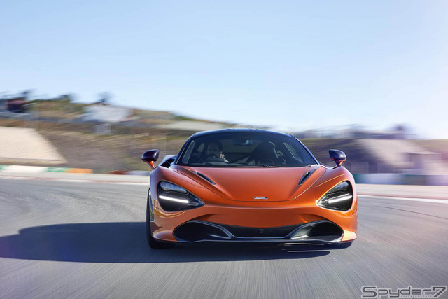 720S