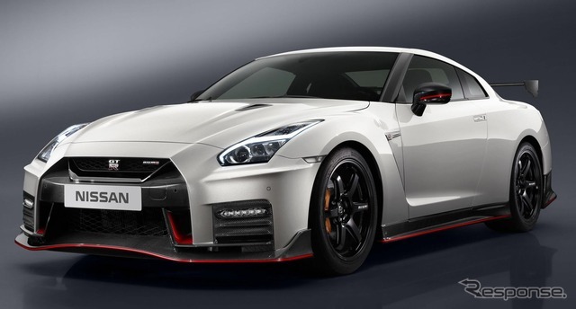 日産 GT-R NISMO 2017年モデル