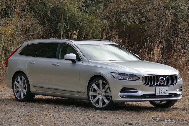 ボルボ V90 T6 AWD Inscription