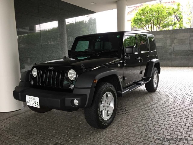 JeepラングラーUnlimited Sport