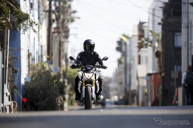 BMW G310R