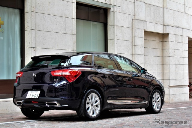 DS 5 Chic BlueHDi