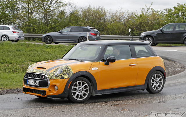 MINI クーパーS 改良新型 スクープ写真