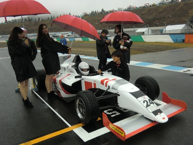 有望な若手ひしめくFIA-F4。#24 中原さんのグリッドは2レースとも最後列（36台中35位）に。