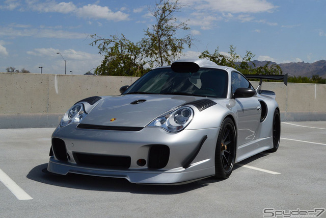 Porsche 911 GT3 tuned car