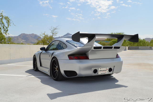 Porsche 911 GT3 tuned car