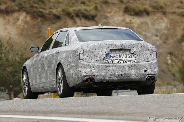 キャデラック CT6 スクープ写真