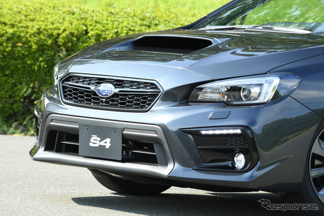 スバル WRX S4