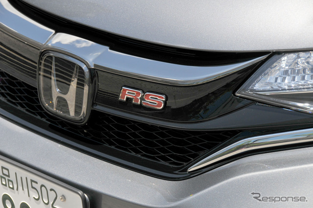 ホンダ・フィットRSホンダセンシング