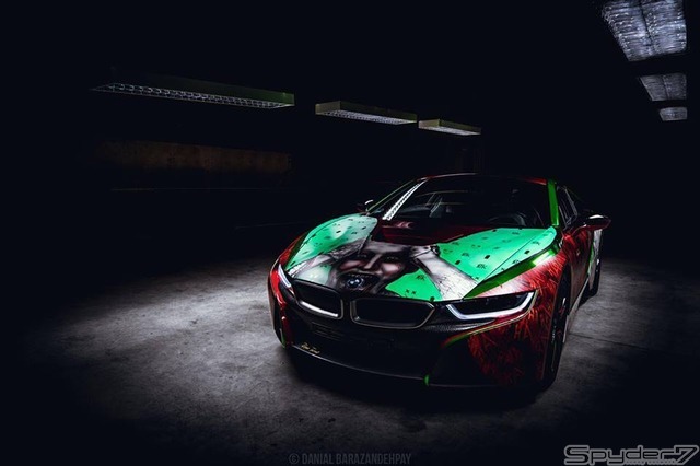 BMW i8 アートカー