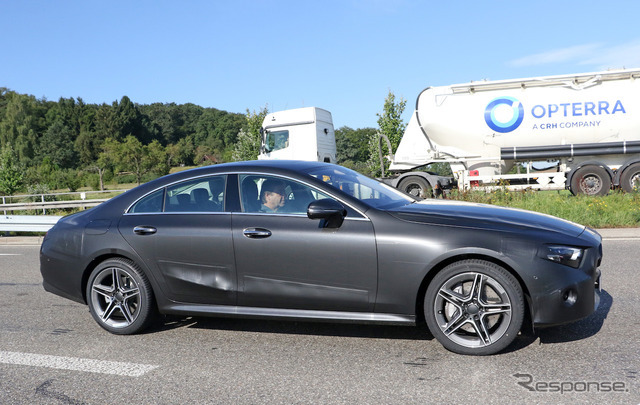 メルセデスベンツ CLS 次期型スクープ写真