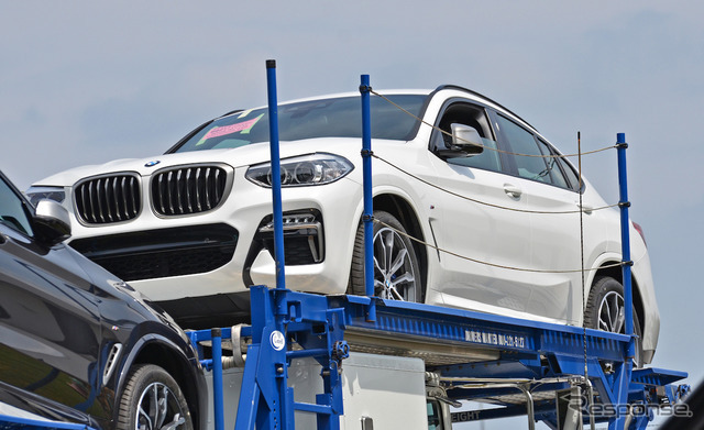 BMW X4 次期型スクープ写真