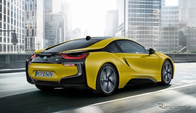 BMW i8 プロトニック フローズン イエロー