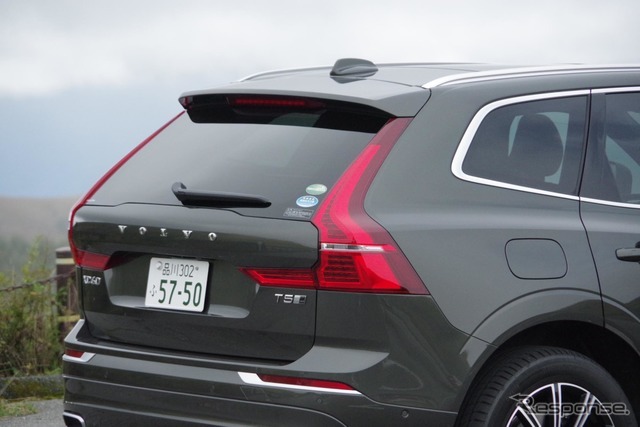 ボルボ XC60 T5 Inscription