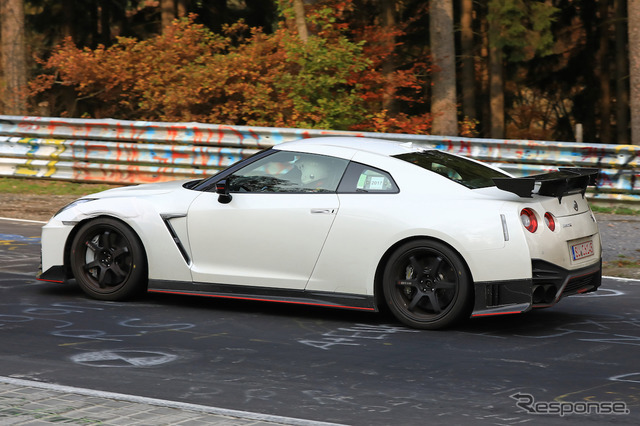 日産 GT-R NISMO 改良新型　スクープ写真