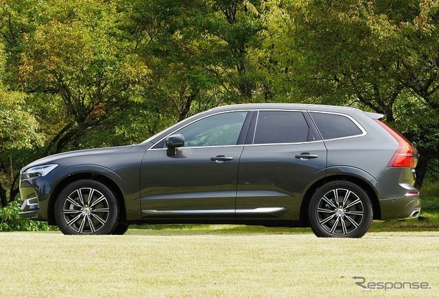 ボルボ XC60 T5 Inscription