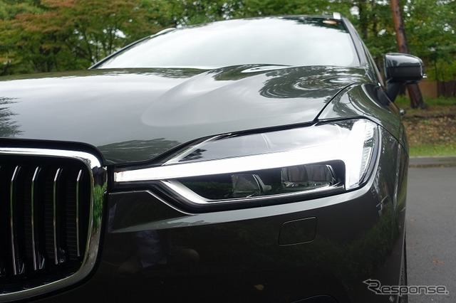 ボルボ XC60 T5 Inscription