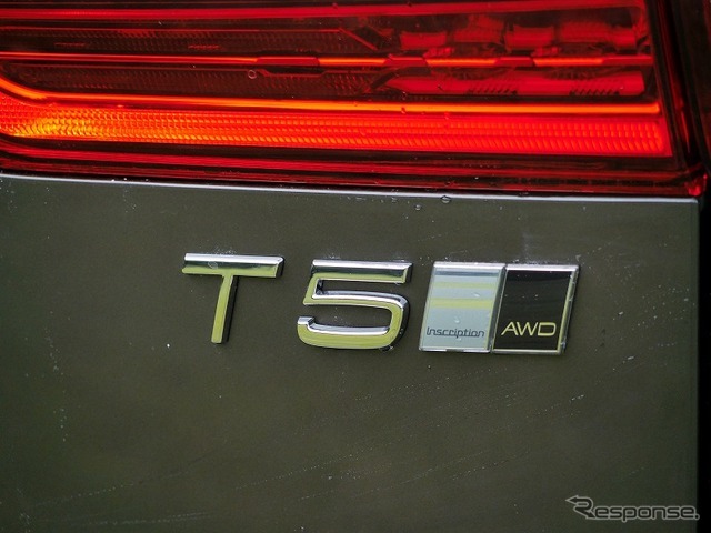 ボルボ XC60 T5 Inscription