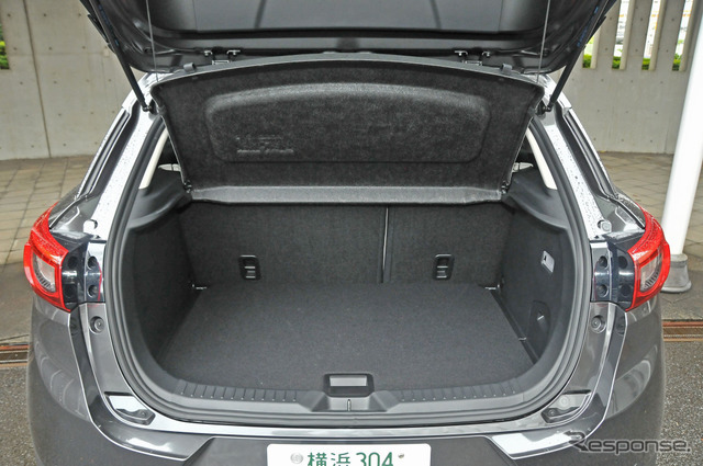 マツダ CX-3 20S Lパッケージ