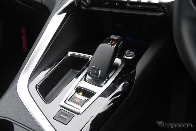 プジョー 5008