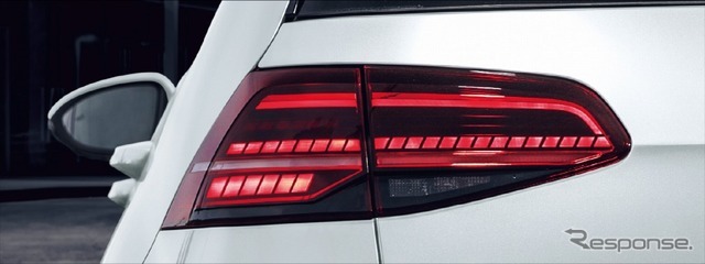 VW ゴルフGTIパフォーマンスLEDテールランプ（ダイナミックターンインジケーター付）