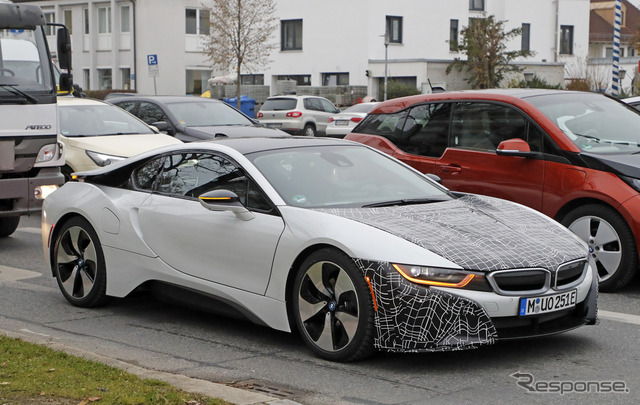 BMW i8 S スクープ写真