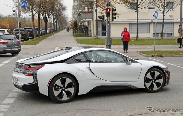 BMW i8 S スクープ写真