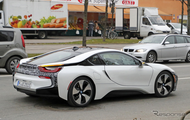 BMW i8 S スクープ写真