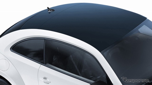 VW ザ ビートル ブラックスタイルブラックペイントルーフ／ダークティンテッドガラス（リヤ/リヤ左右、UVカット機能付）／ウインドーフレーム