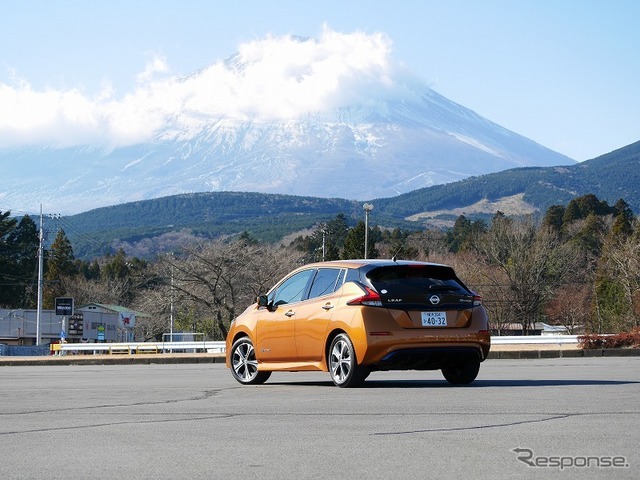 日産 リーフ