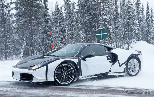 フェラーリ 488GTB 高性能モデルのテスト車両 スクープ写真