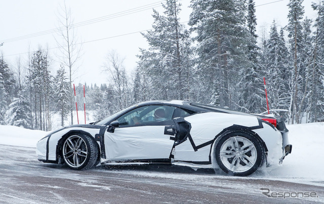 フェラーリ 488GTB 高性能モデルのテスト車両 スクープ写真