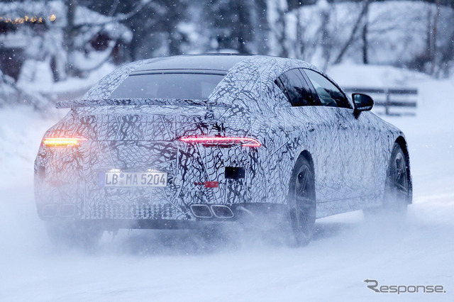 メルセデス AMG GT 4ドア「S」スクープ写真