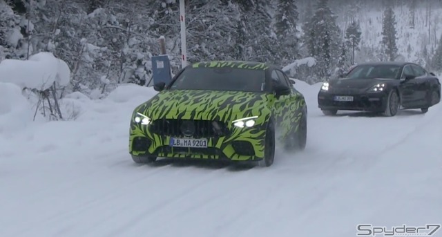 メルセデス　AMG GT クーペ　スクープ動画