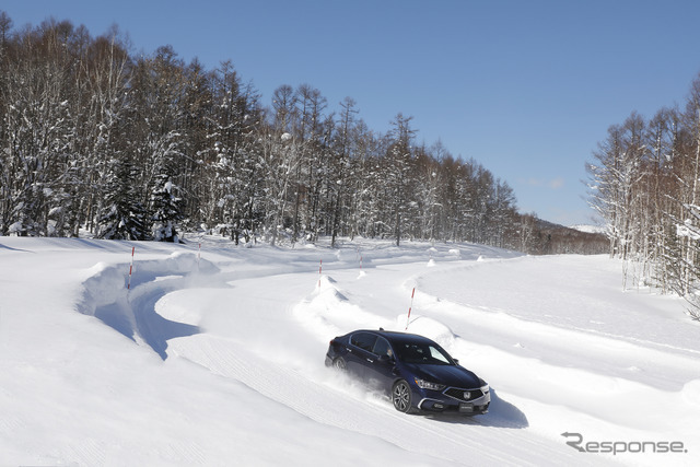 ホンダ レジェンド 新型（マイナーチェンジモデル）で豪雪の鷹栖試験場を走った