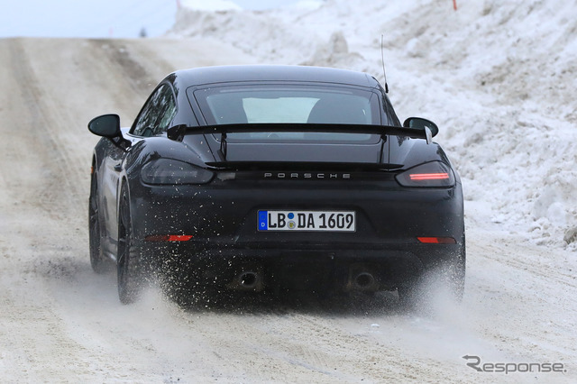 ポルシェ ケイマン GT4 スクープ写真