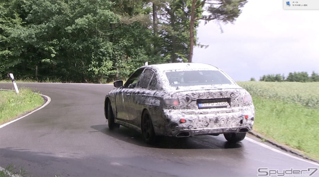 BMW 3シリーズ　スクープ動画