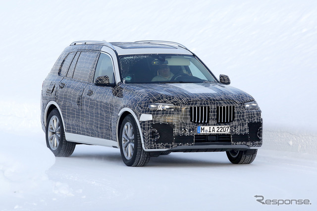 BMW X7 スクープ写真