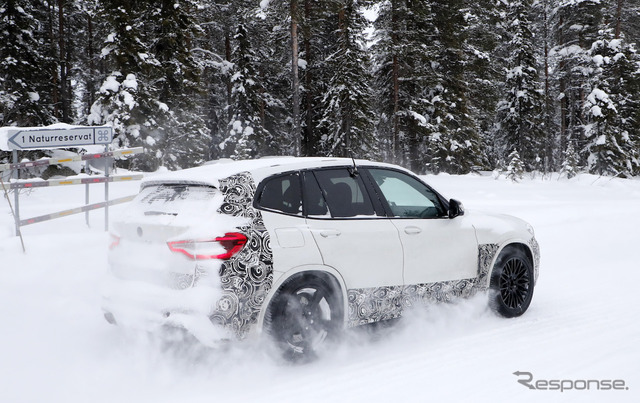 BMW X3M スクープ写真