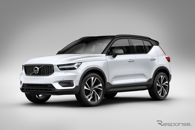 ボルボ XC40 T5 R-Design 1st Edition