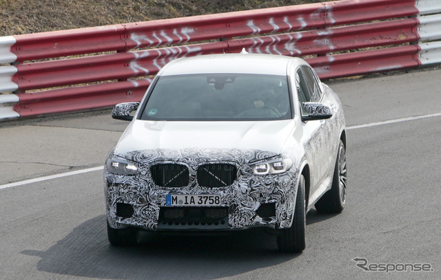BMW X4M スクープ写真