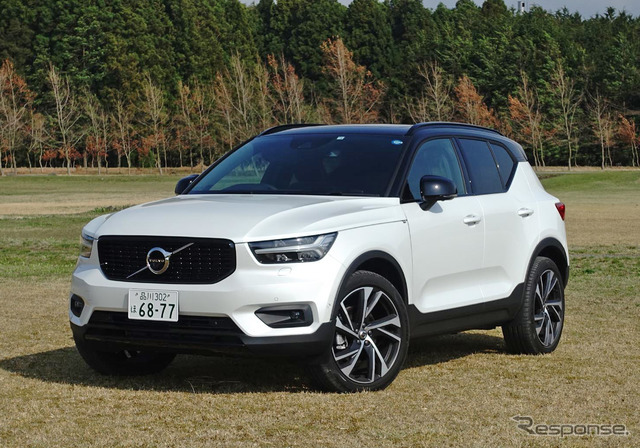 ボルボ XC40