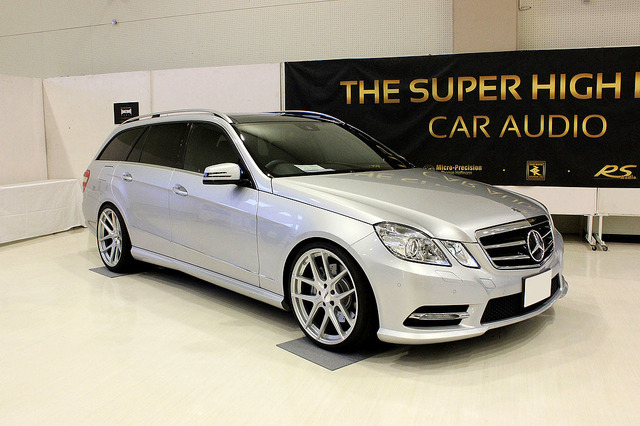 メルセデス-ベンツ・E350ワゴン by カーオーディオクラブ メルセデス-ベンツ・E350ワゴン by カーオーディオクラブ