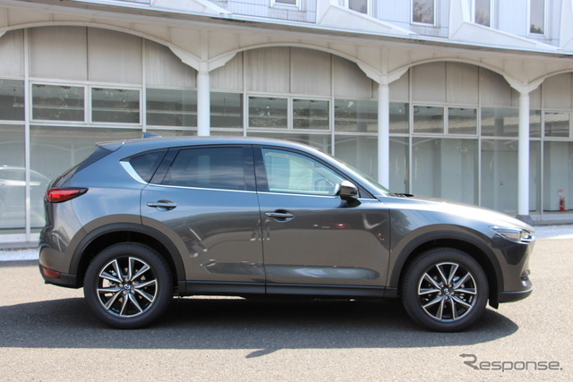 マツダ CX-5 2.2リットルディーゼル