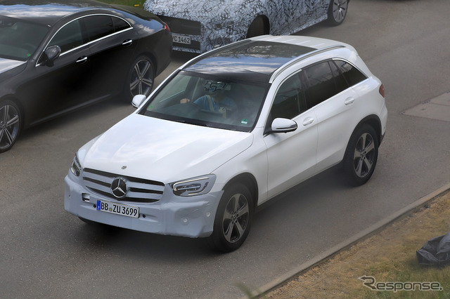 メルセデスベンツ GLC 改良新型スクープ写真