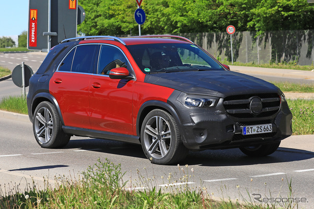 メルセデスベンツ GLE スクープ写真