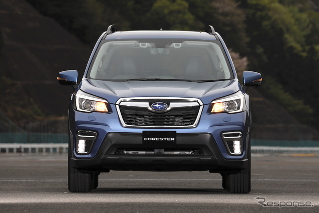 新型スバル・フォレスターPremium