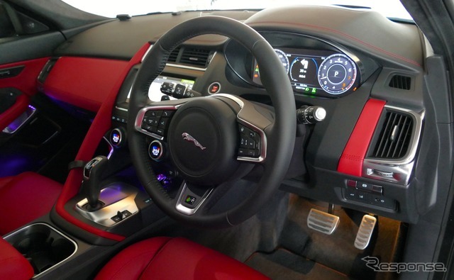 ジャガー E-PACE R-DYNAMIC HSE 2.0L P250