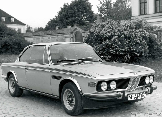 BMW「CSL」が復活へ！新型M8にも設定の可能性