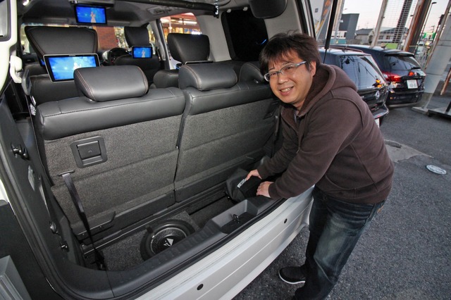 car audio newcomer！ NISSAN ELGRAND（オーナー・前田正良さん）　by　カーオーディオクラブ　後編